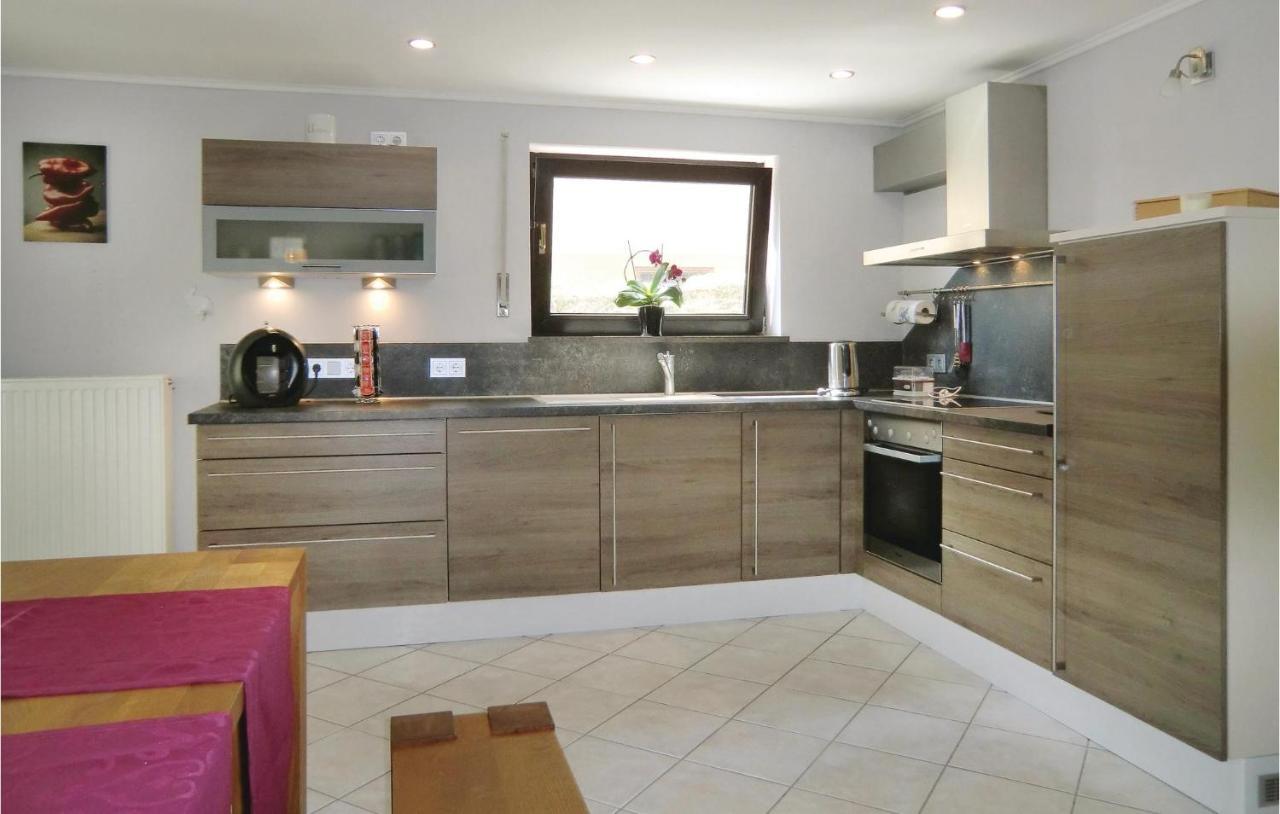 Amazing Apartment In Karlshausen With Kitchen エクステリア 写真