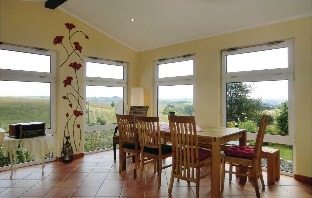 Amazing Apartment In Karlshausen With Kitchen エクステリア 写真